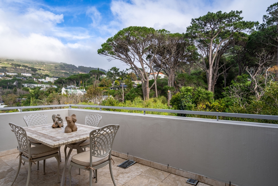 3 Bedroom Property for Sale in Oranjezicht Western Cape
